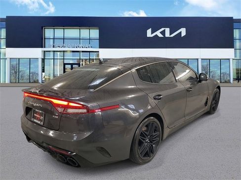 Used 2023 Kia Stinger GT2 image 3