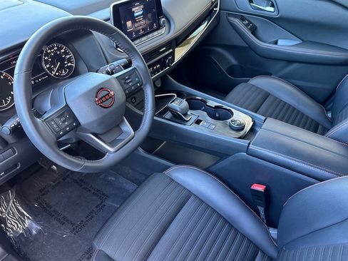 Used 2026 Nissan Rogue SV w/ Rock Creek Premium Package AWD/4WD image 4