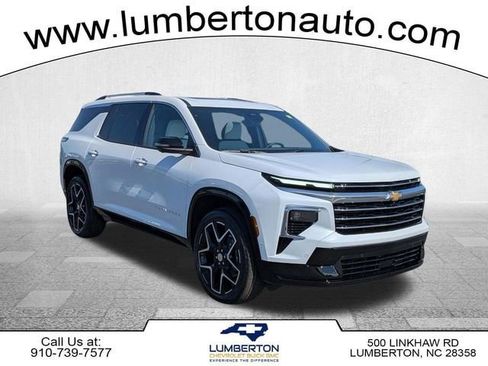 New 2026 Chevrolet Traverse High Country image 1
