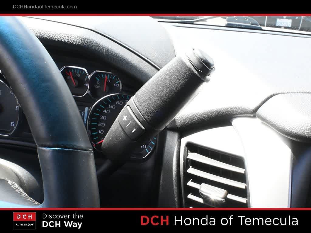 Used 2017 GMC Yukon SLT RWD image 11