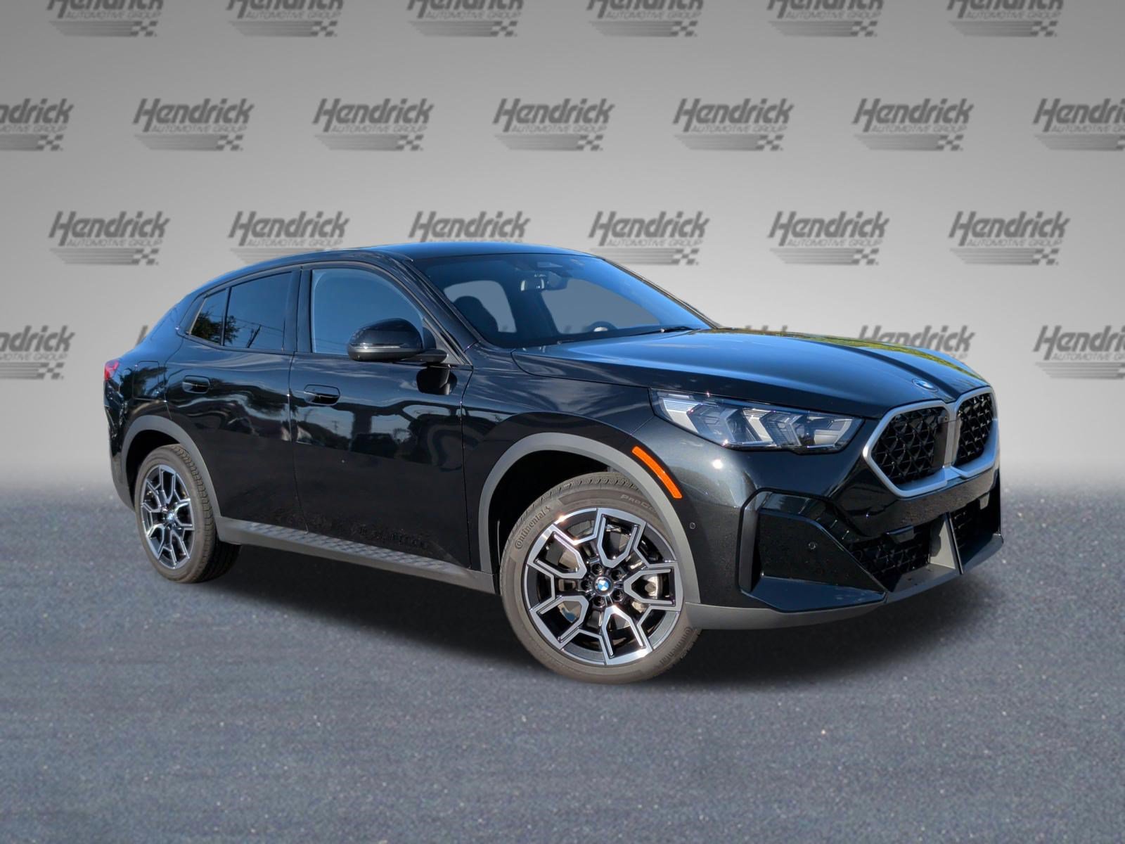 Used 2026 BMW X2 xDrive28i AWD/4WD image 2