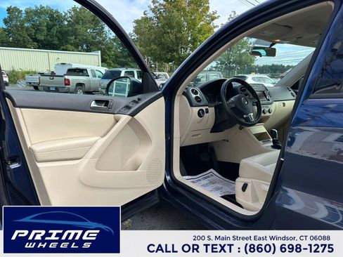 Used 2015 Volkswagen Tiguan SE image 9