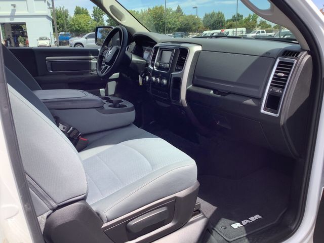 Used 2019 RAM 1500 Classic SLT AWD/4WD image 25