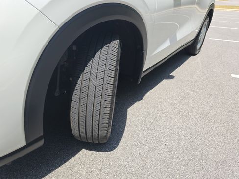 Used 2024 Honda HR-V LX image 33