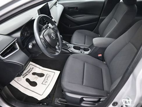 Used 2024 Toyota Corolla LE FWD image 21