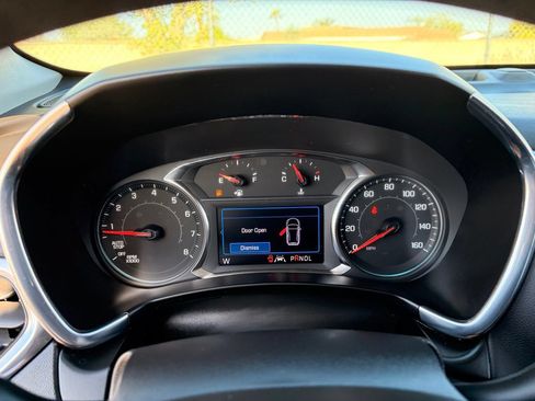 Used 2023 Chevrolet Equinox LT FWD image 30