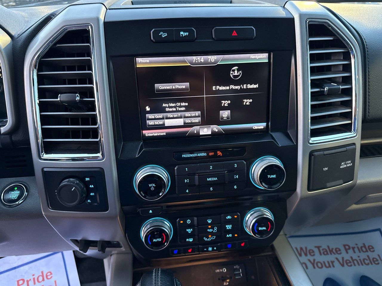 Used 2015 Ford F150 Lariat w/ Equipment Group 502A Luxury AWD/4WD image 24