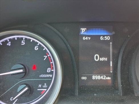 Used 2023 Toyota Camry LE FWD image 9