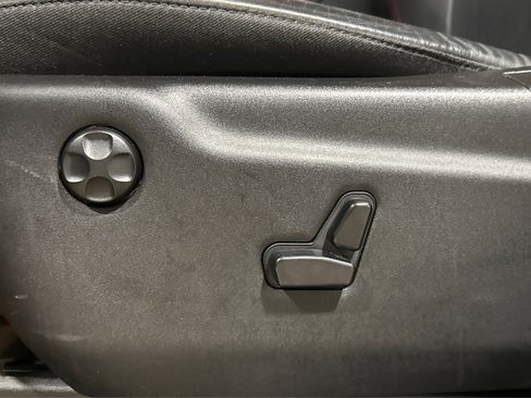 Used 2025 Dodge Durango R/T AWD/4WD image 19