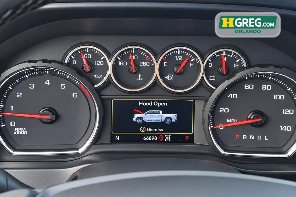 Used 2021 Chevrolet Silverado 1500 RST w/ Bed Protection Package AWD/4WD image 15