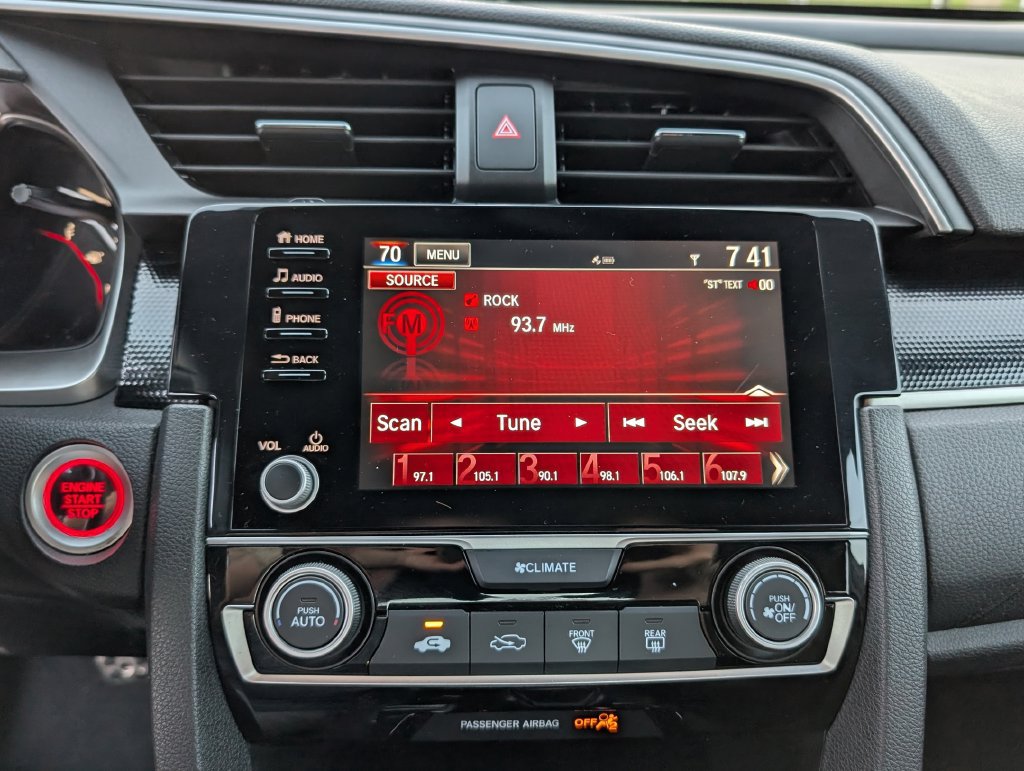 Used 2021 Honda Civic Sport image 6