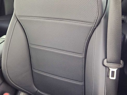 New 2025 Mercedes-Benz GLC 300 4MATIC image 41