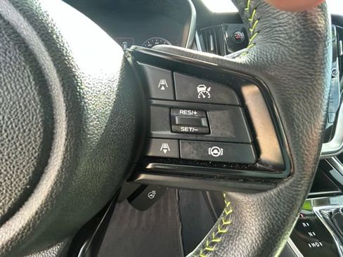 Used 2025 Subaru Outback Onyx Edition image 12