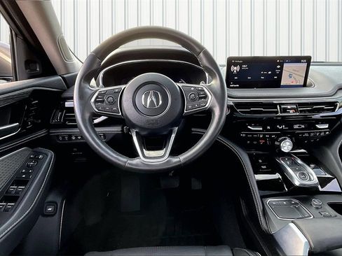 Used 2024 Acura MDX SH-AWD w/ Advance Package image 8