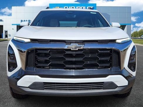 New 2026 Chevrolet Equinox ACTIV w/ Convenience Package III AWD/4WD image 4