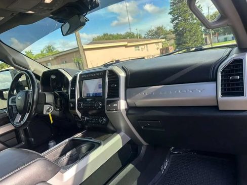 Used 2021 Ford F250 Lariat AWD/4WD image 17