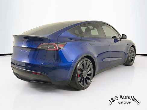 Used 2020 Tesla Model Y Performance AWD/4WD image 7