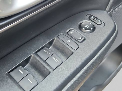 Certified 2021 Honda CR-V Touring image 30