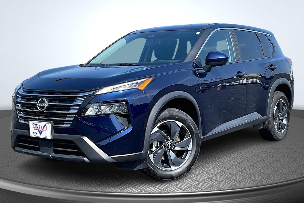 Used 2024 Nissan Rogue SV AWD/4WD image 3