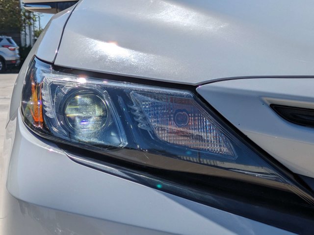 Used 2023 Toyota Camry SE FWD image 10