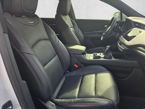 Used 2019 Cadillac XT4 Sport image 19