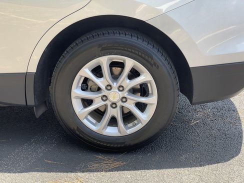 Used 2019 Chevrolet Equinox LT w/ Driver Convenience Package FWD image 49