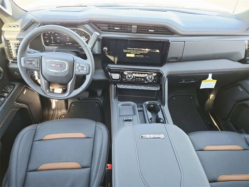 New 2026 GMC Sierra 2500 AT4 w/ AT4 Premium Plus Package image 10