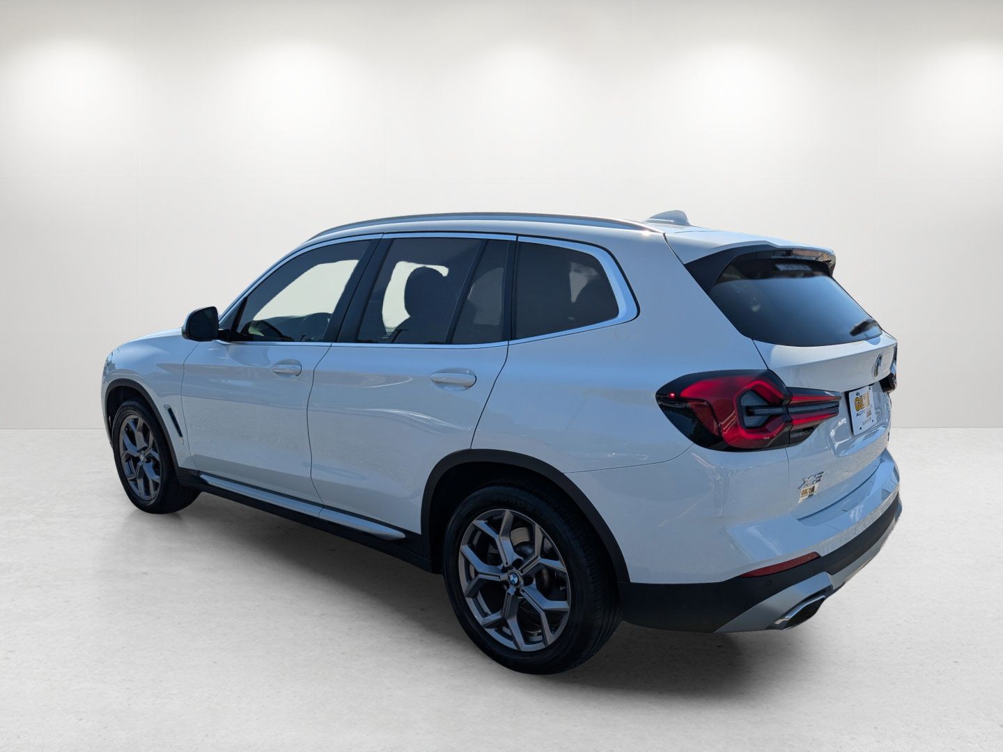 Used 2022 BMW X3 sDrive30i RWD image 7