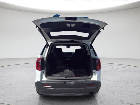 Used 2021 GMC Acadia SLE w/ Driver Convenience Package FWD image 27