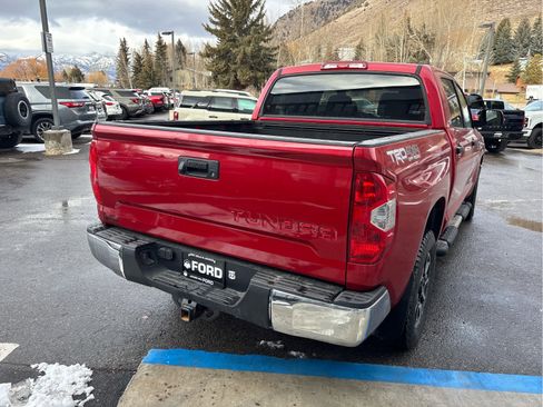 Used 2018 Toyota Tundra SR5 image 9