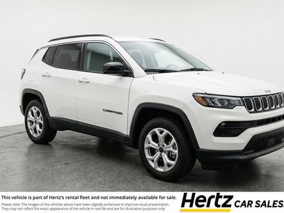 Used 2025 Jeep Compass Latitude