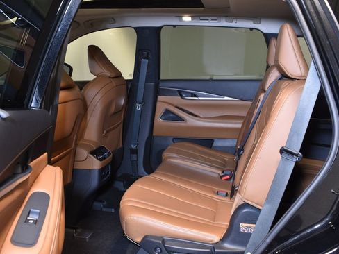 Used 2024 INFINITI QX60 Sensory w/ Vision Package image 27