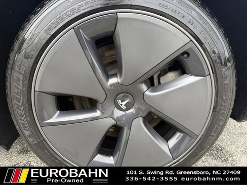 Used 2022 Tesla Model 3 RWD image 25