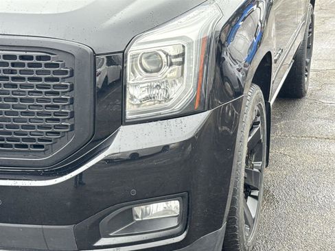 Used 2019 GMC Yukon Denali w/ Denali Ultimate Package image 10