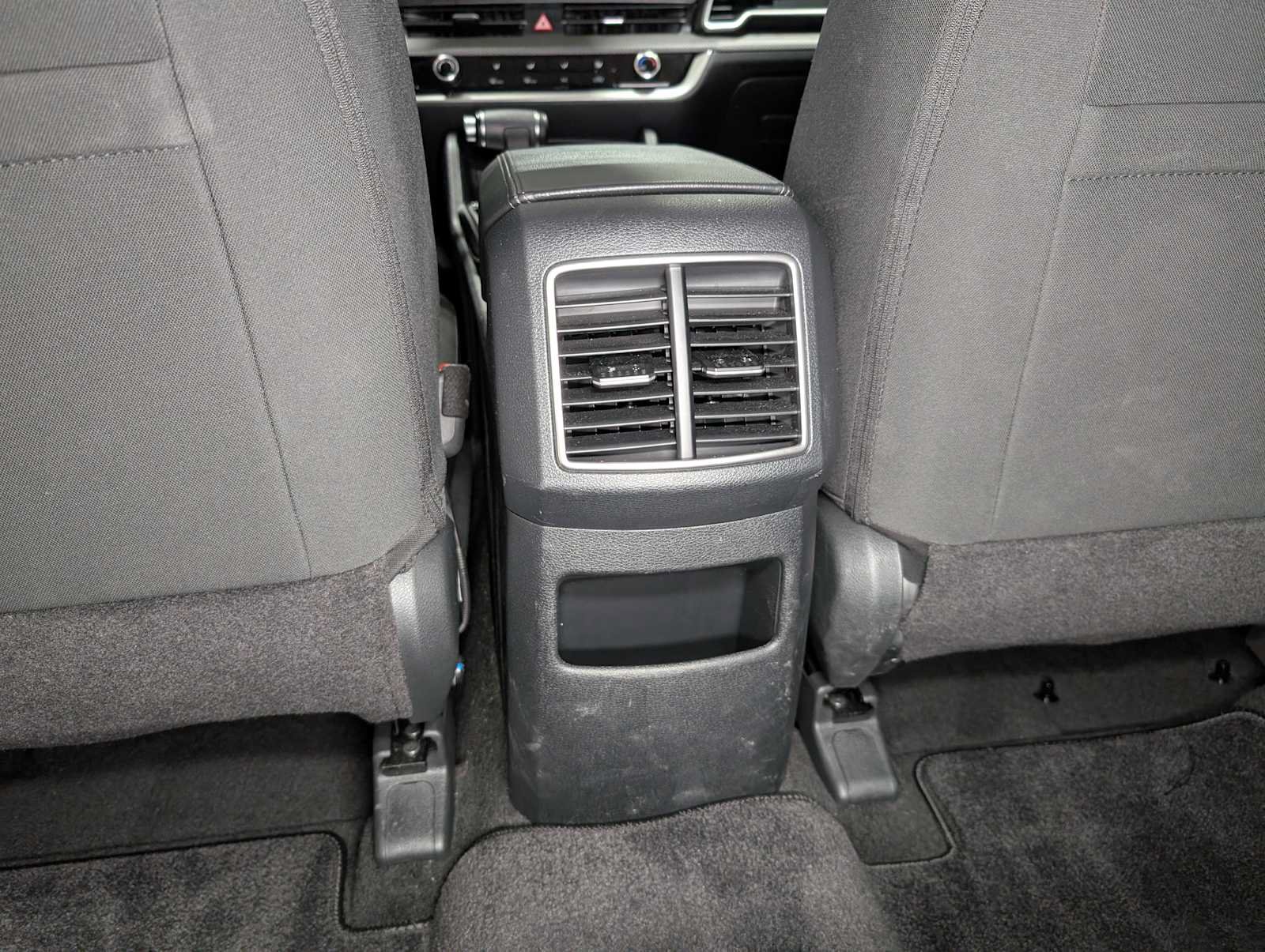 Certified 2025 Kia Sportage LX AWD/4WD image 20