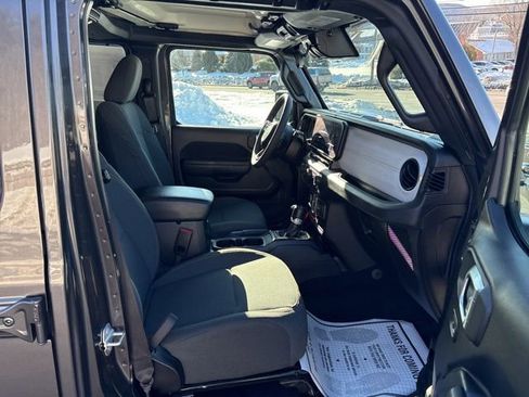 Used 2024 Jeep Wrangler Willys 4xe image 15