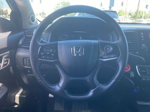 Used 2022 Honda Pilot Elite image 14