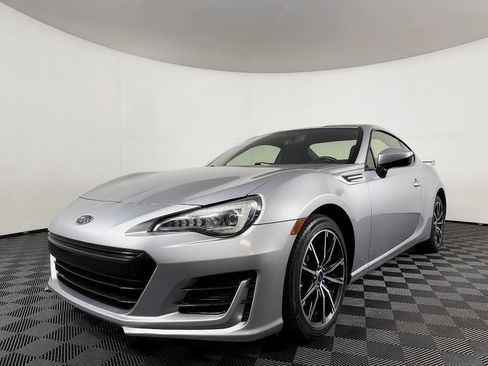 Used 2018 Subaru BRZ Premium w/ Popular Package #2 RWD image 2