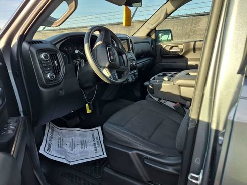Used 2019 GMC Sierra 1500 4x4 Crew Cab w/ 1SA Driver Alert Package I image 6
