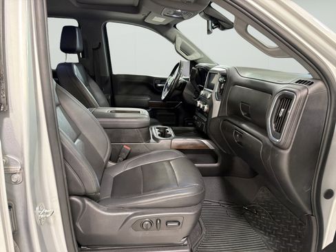 Used 2021 GMC Sierra 1500 SLT RWD image 13