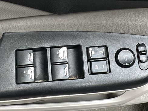 Used 2014 Honda CR-V LX image 19