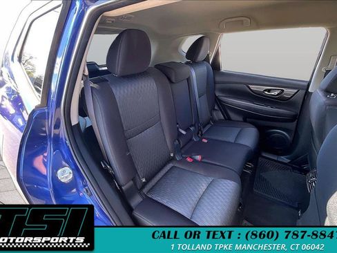 Used 2019 Nissan Rogue SV w/ Premium Package AWD/4WD image 27
