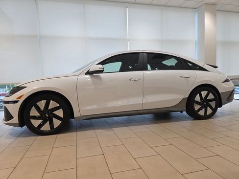 New 2025 Hyundai Ioniq 6 SE AWD/4WD image 11