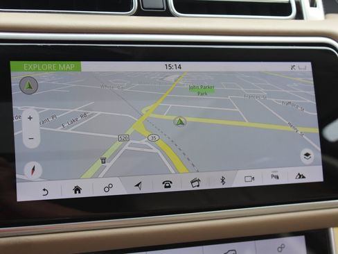 Used 2019 Land Rover Range Rover HSE image 11