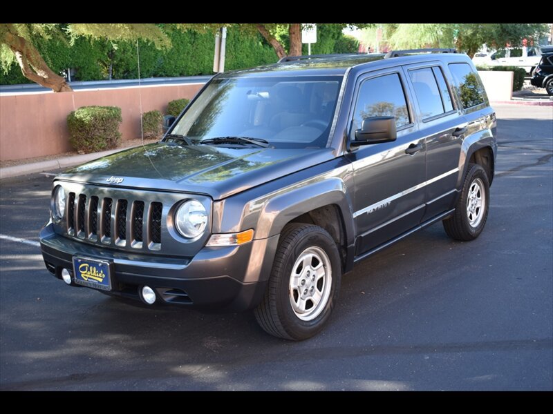 Used 2015 Jeep Patriot Sport FWD image 3