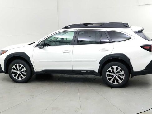 New 2025 Subaru Outback Premium image 6