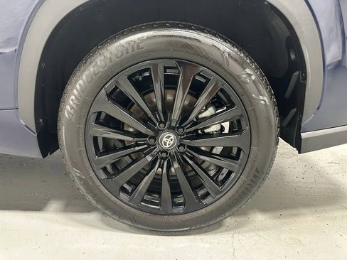 Used 2025 Toyota Highlander XSE image 69