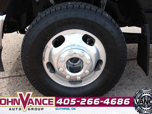 Used 2024 Ford F350 Lariat w/ Lariat Ultimate Package image 18