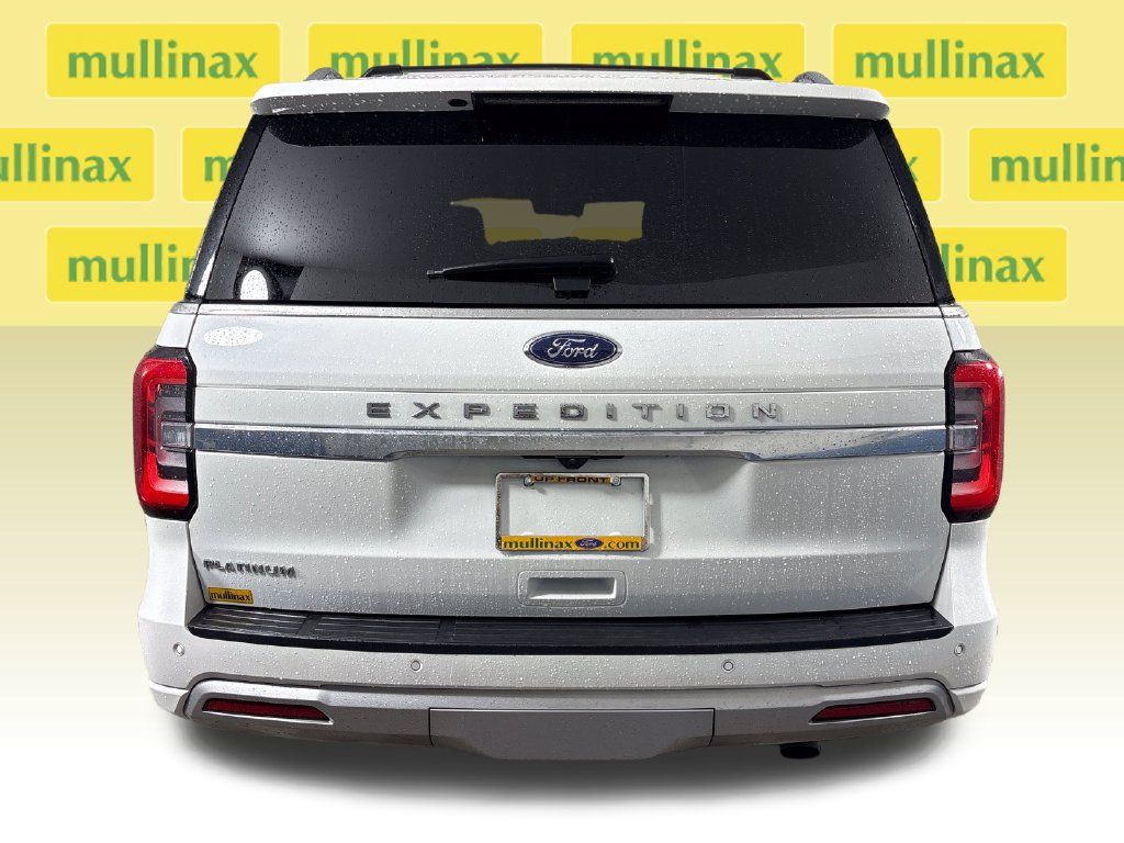 Certified 2023 Ford Expedition Platinum AWD/4WD image 9