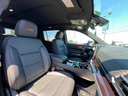Used 2026 Chevrolet Traverse Z71 AWD/4WD image 10
